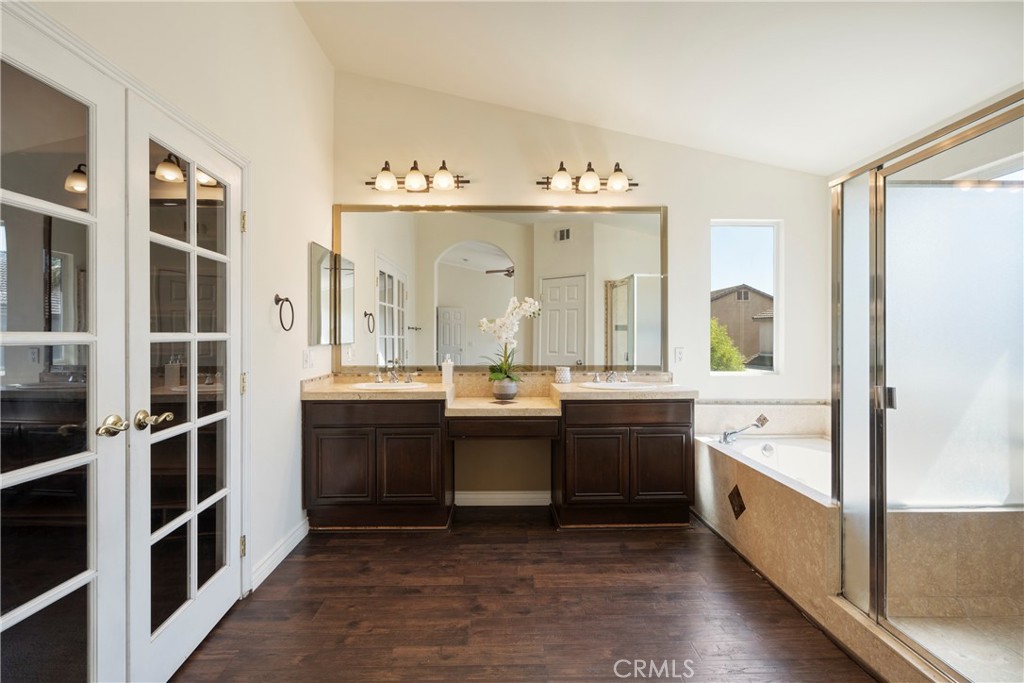 13669 Beaconsfield Lane