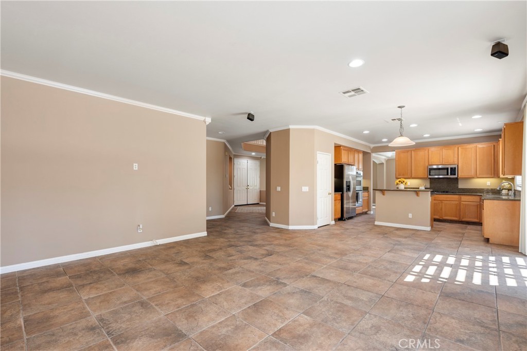 13669 Beaconsfield Lane