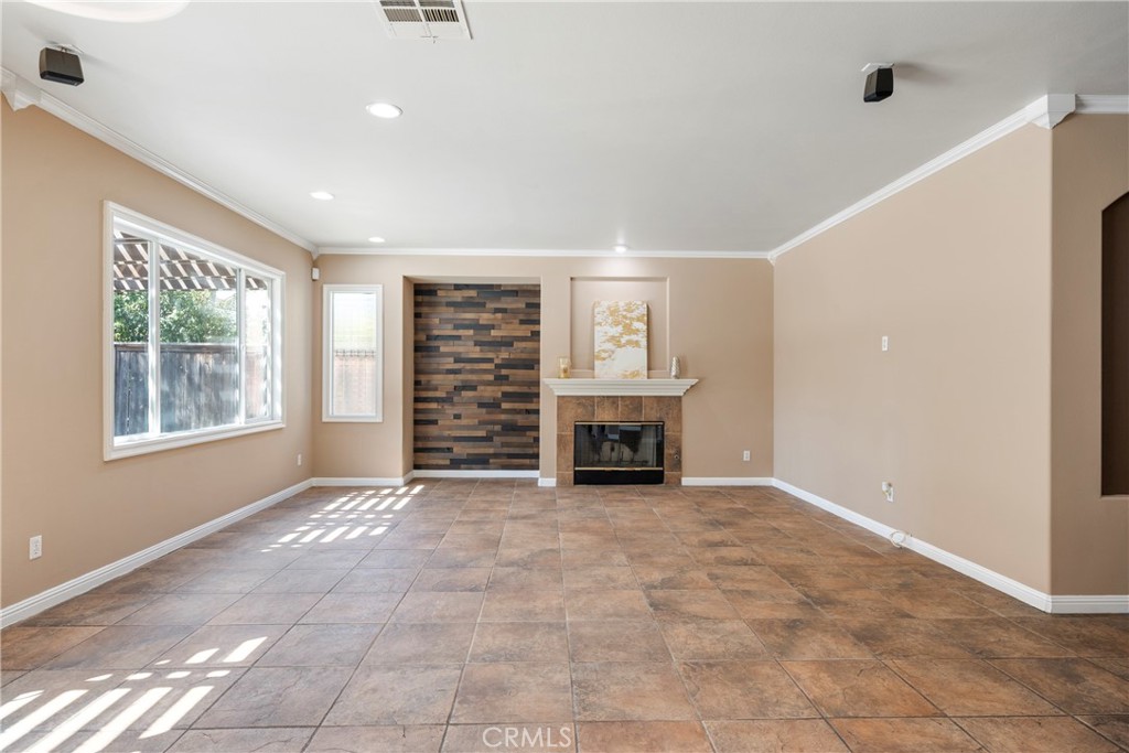 13669 Beaconsfield Lane