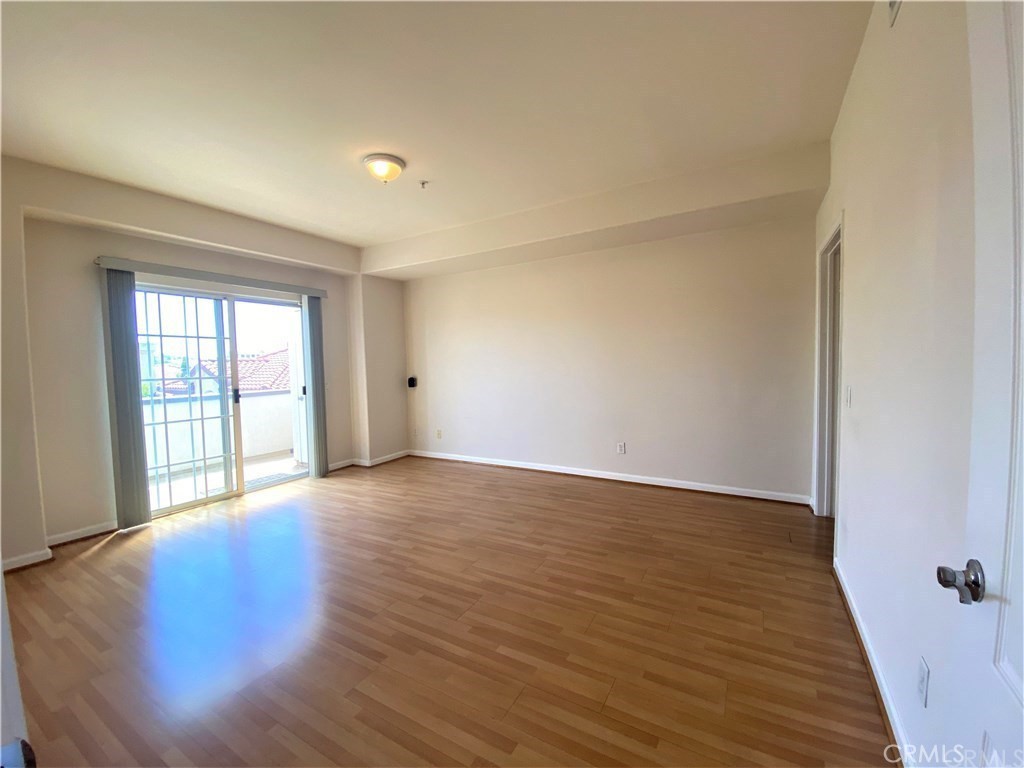 303 N Nicholson Avenue N 310