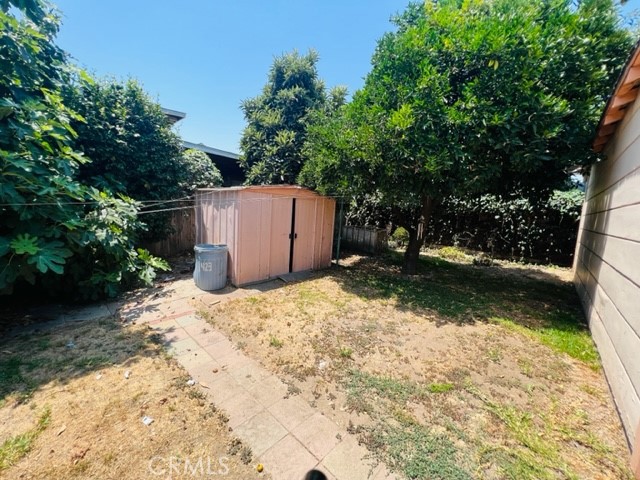 308 W Saxon Avenue