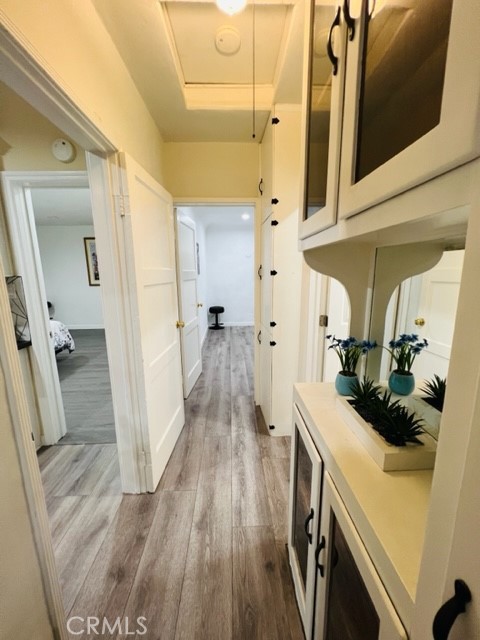 308 W Saxon Avenue