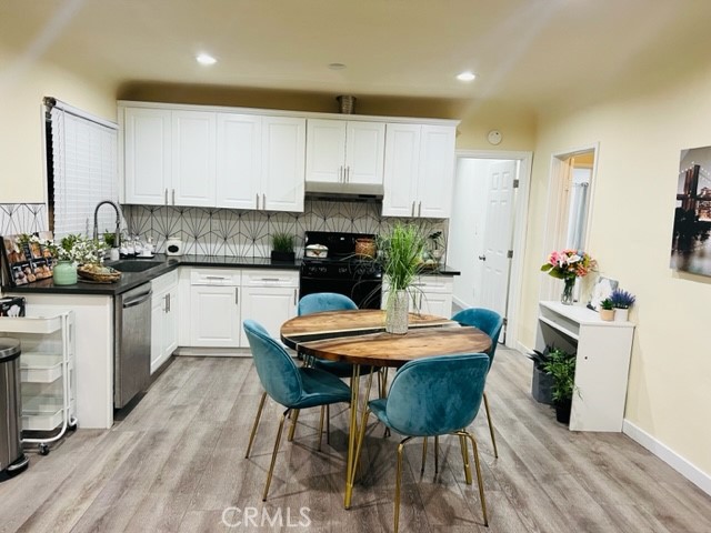 308 W Saxon Avenue