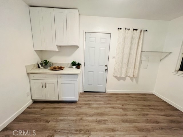 308 W Saxon Avenue