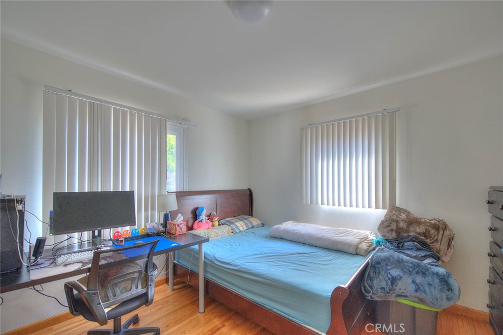 5048 Alessandro Avenue