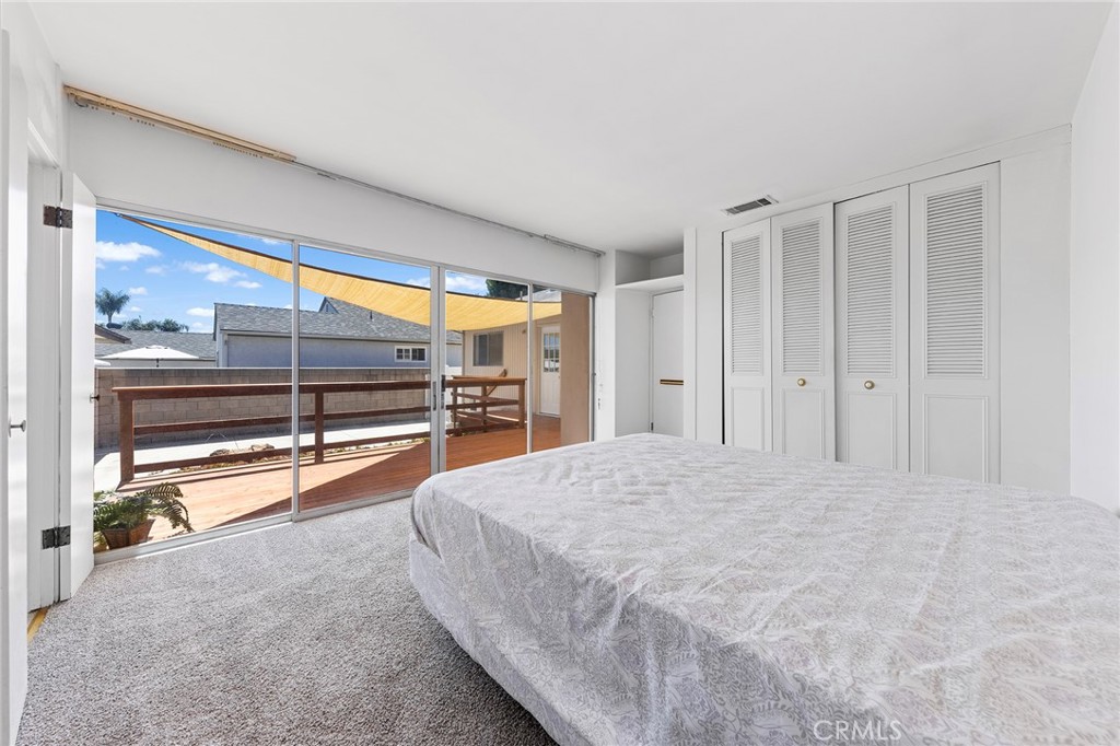 7140 N Muscatel Avenue