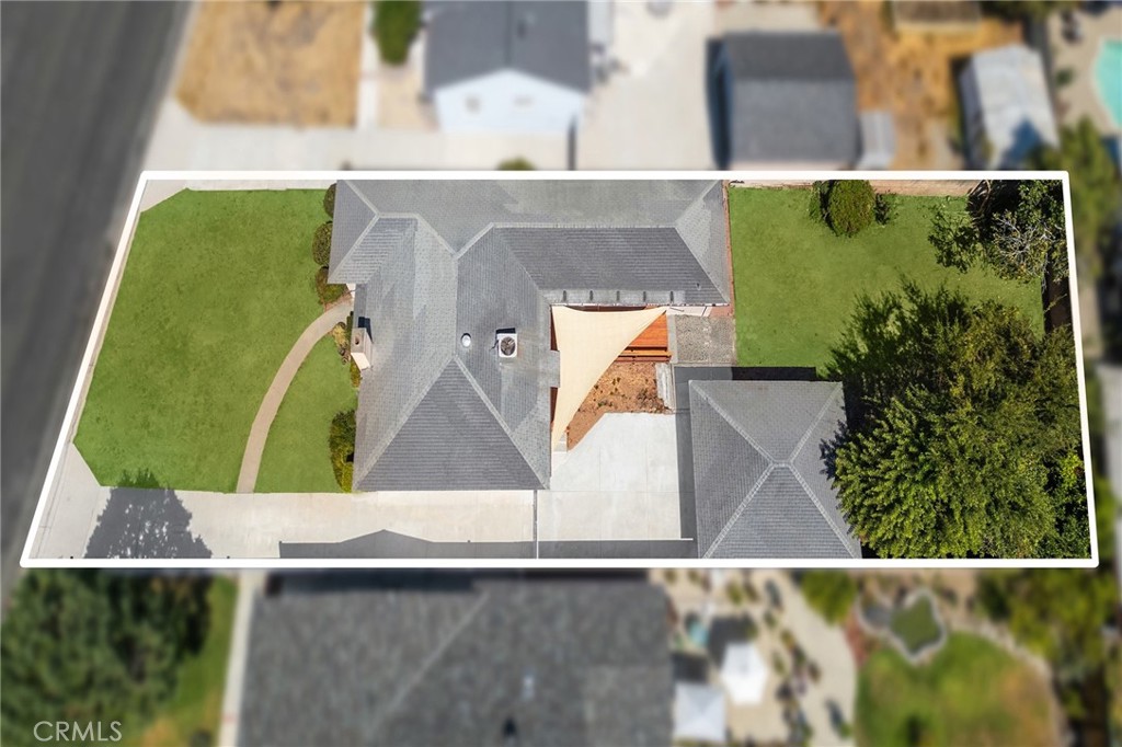 7140 N Muscatel Avenue