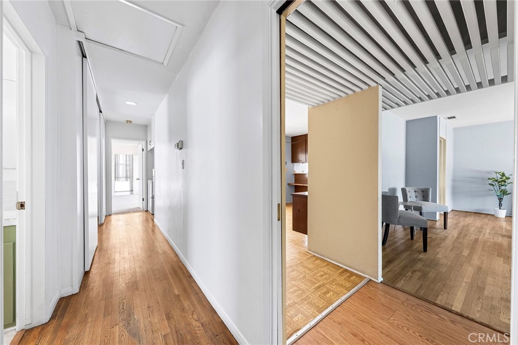 7140 N Muscatel Avenue