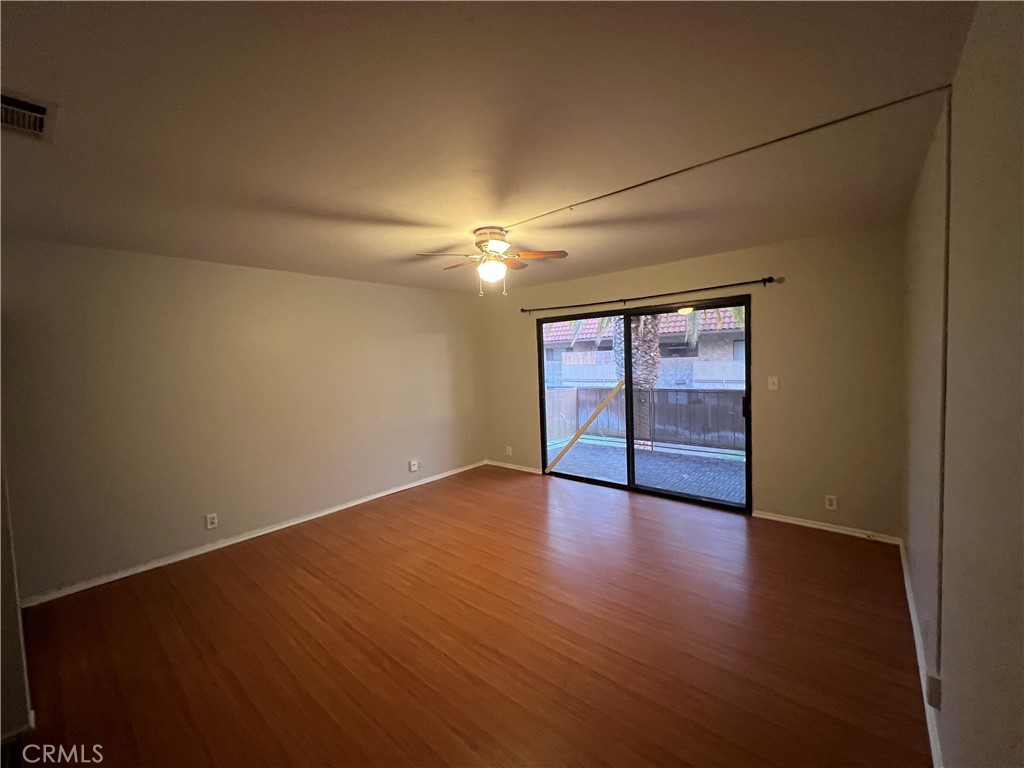 1000 Central Avenue 16