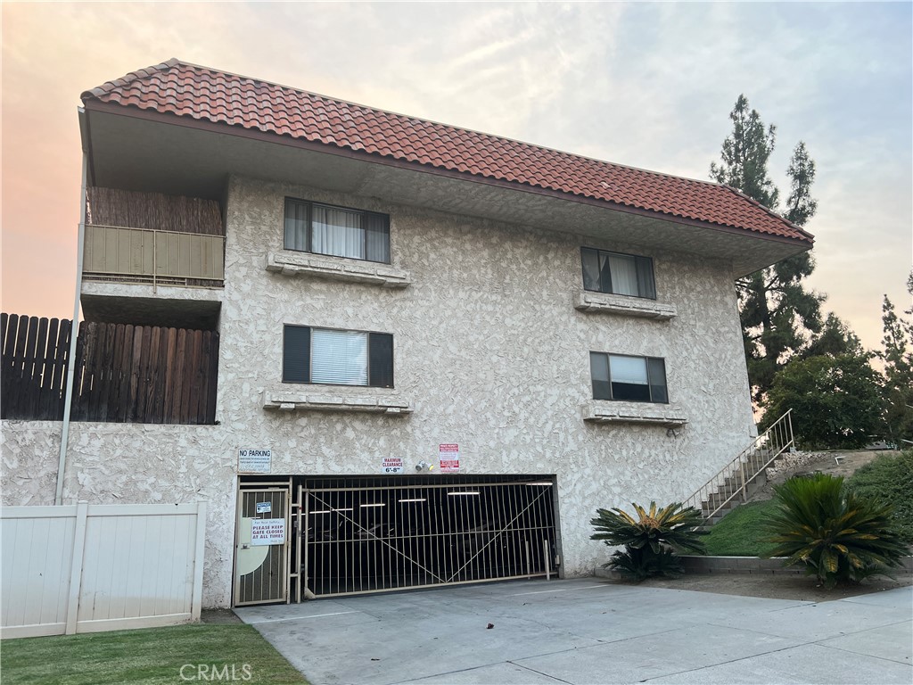 1000 Central Avenue 16