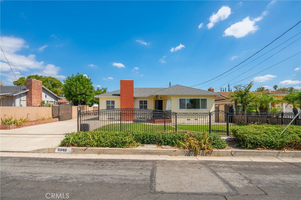 6846 Oak Avenue
