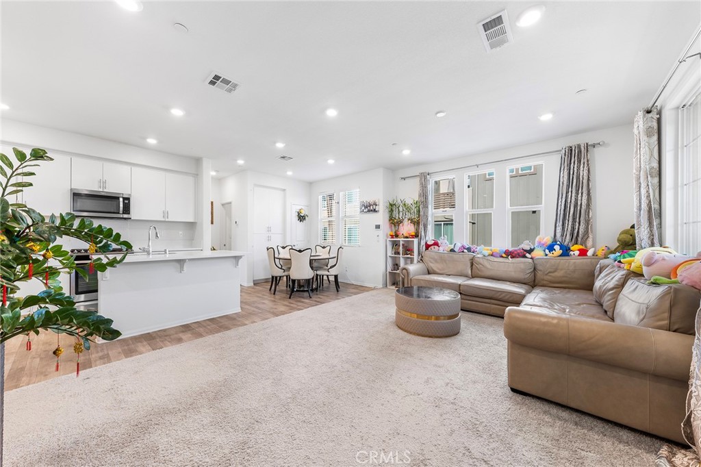 12253 Radiance Drive