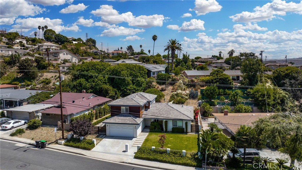 1360 Crest Vista Drive