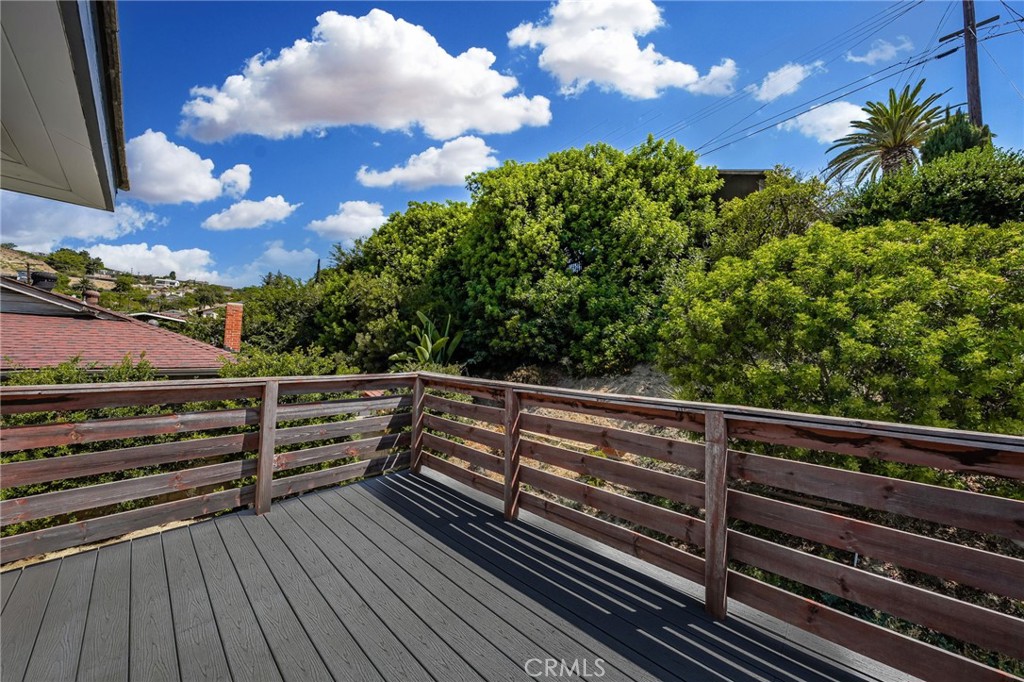 1360 Crest Vista Drive