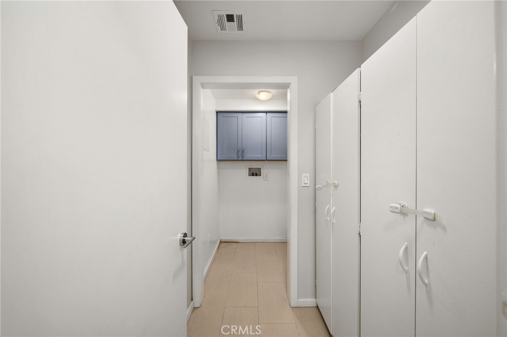 1360 Crest Vista Drive