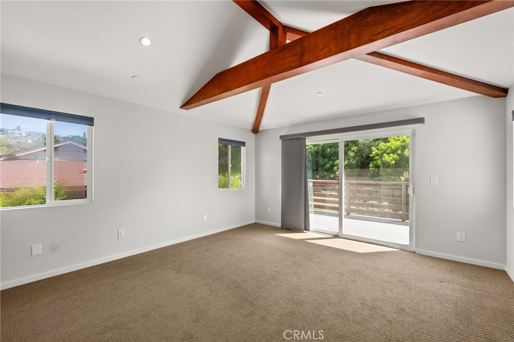 1360 Crest Vista Drive