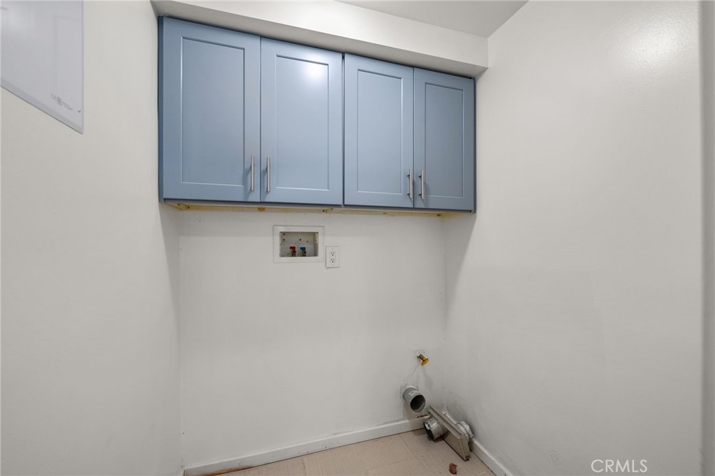 1360 Crest Vista Drive