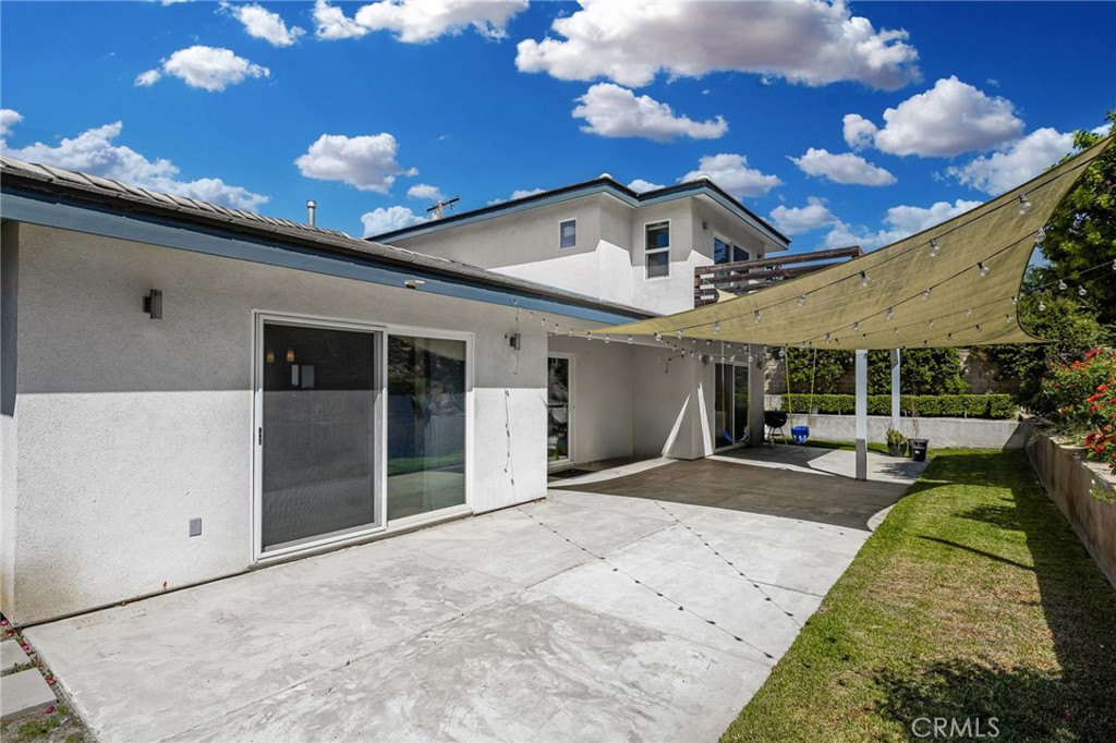 1360 Crest Vista Drive