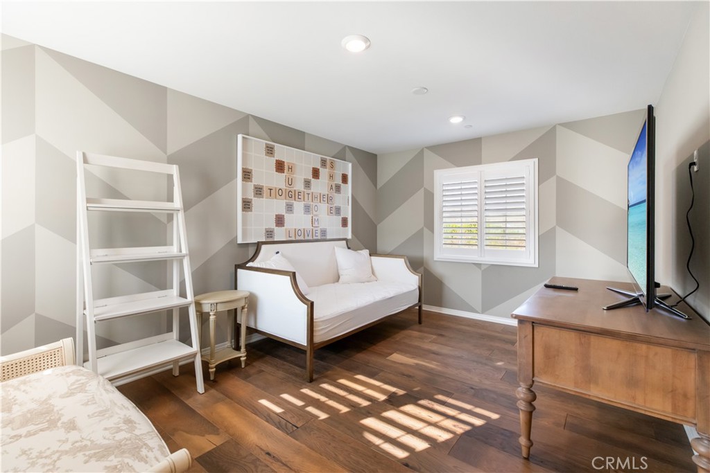 1008 Violet Court