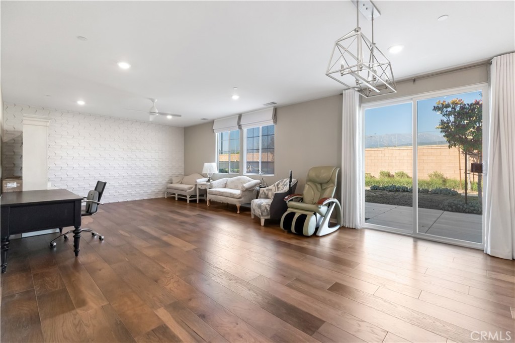 1008 Violet Court