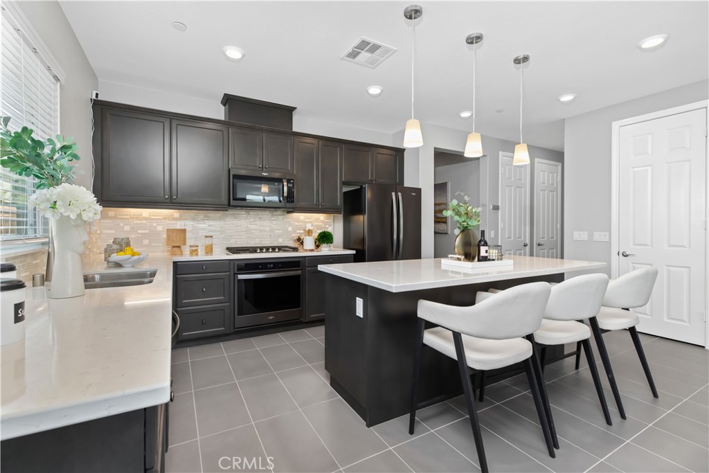 20536 lost creek