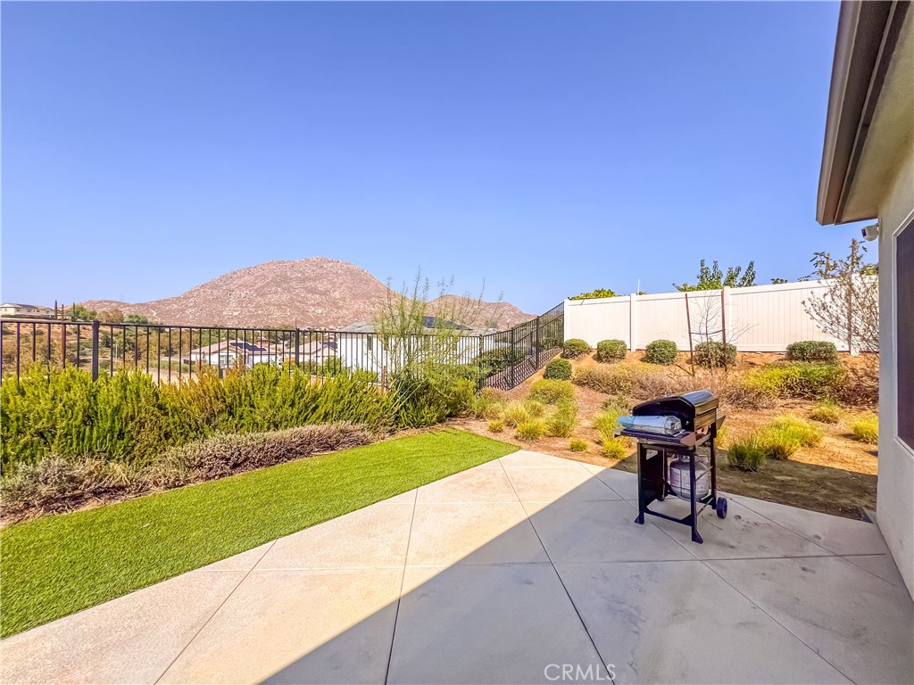 20536 lost creek