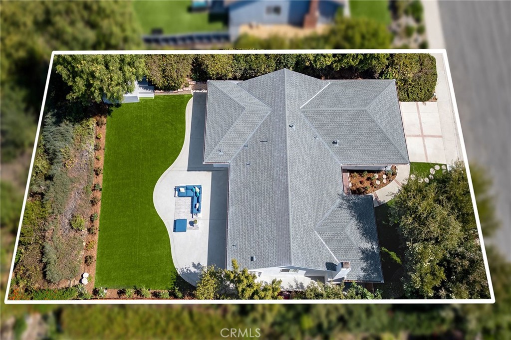 25241 Via Piedra Blanca