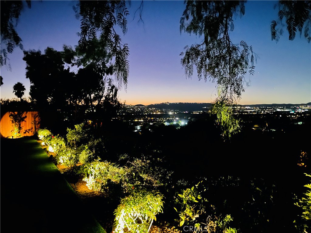 25241 Via Piedra Blanca