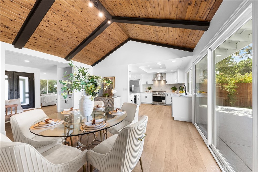 25241 Via Piedra Blanca