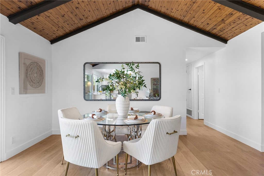 25241 Via Piedra Blanca