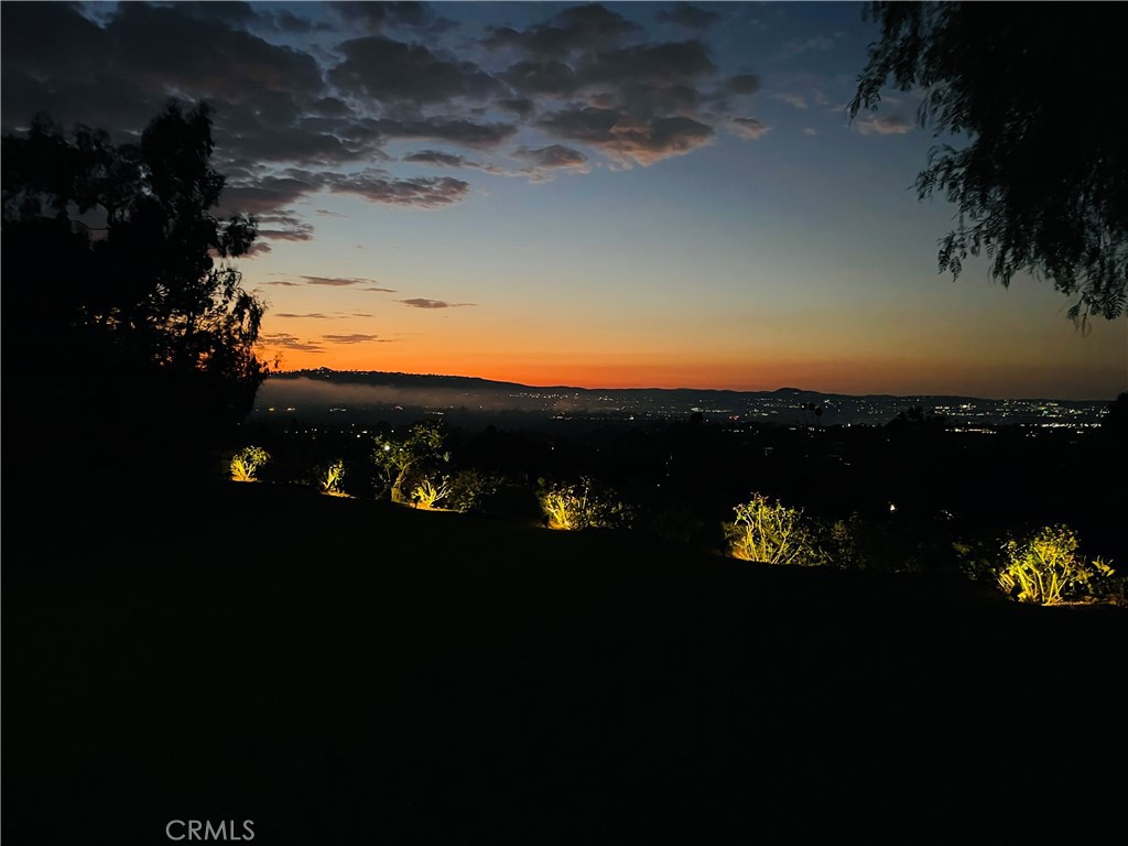 25241 Via Piedra Blanca