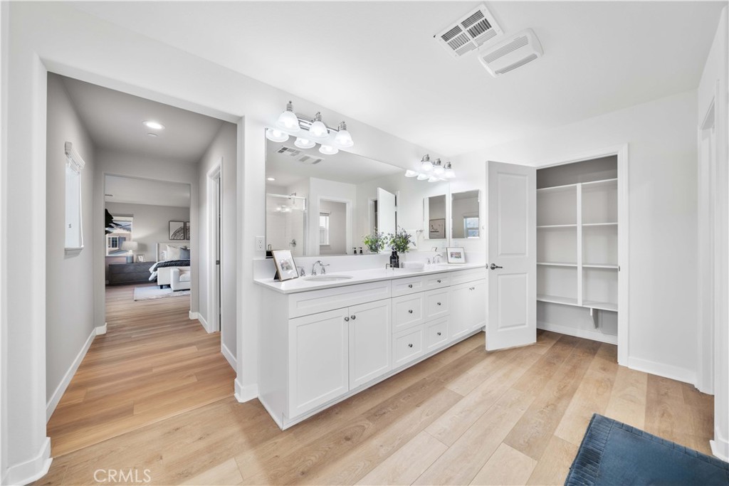 6340 Bluestone Way