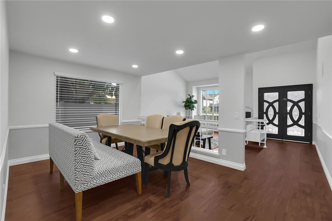 15 Hunter Point Road