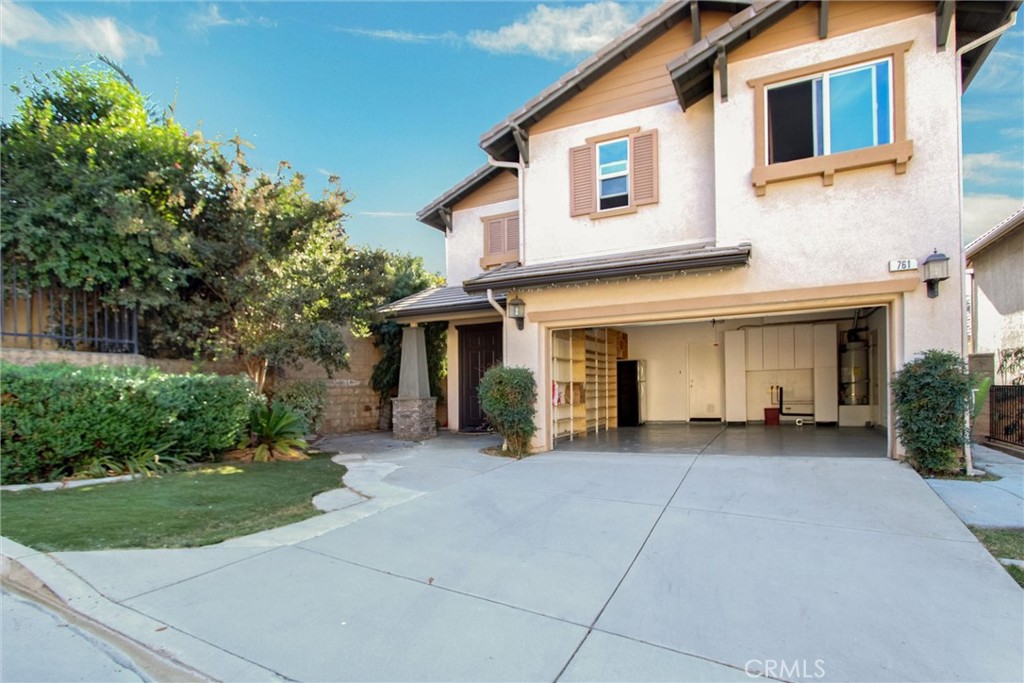 761 S Woodberry Lane