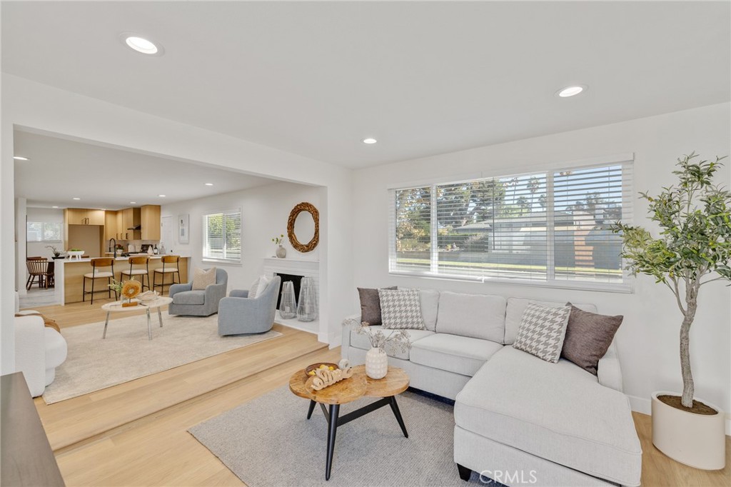 1052 E Galatea Street