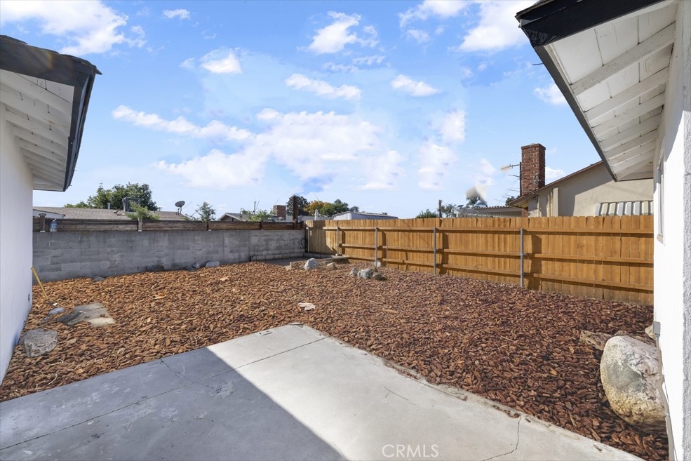 1052 E Galatea Street