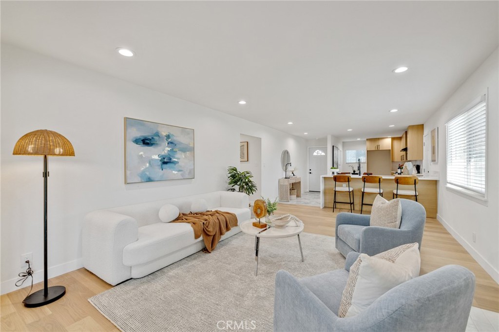 1052 E Galatea Street