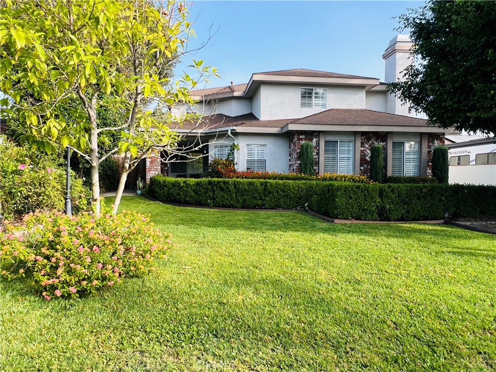 303 Joyce St