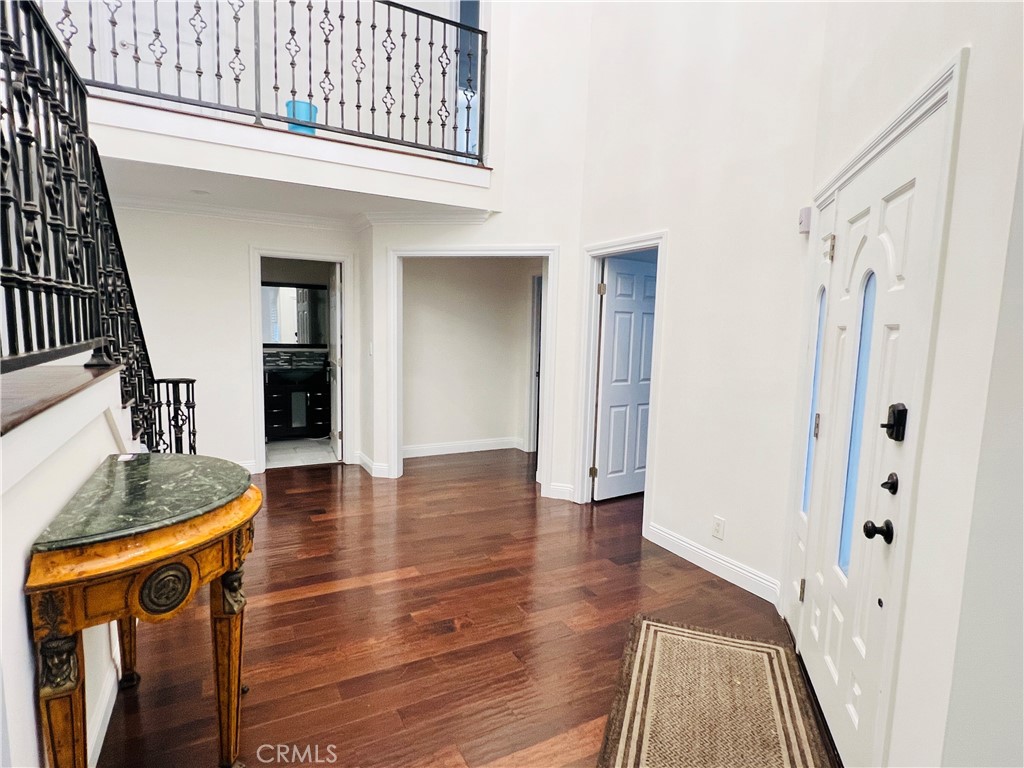 303 Joyce St