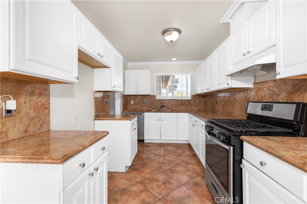 270 E Lambert Road
