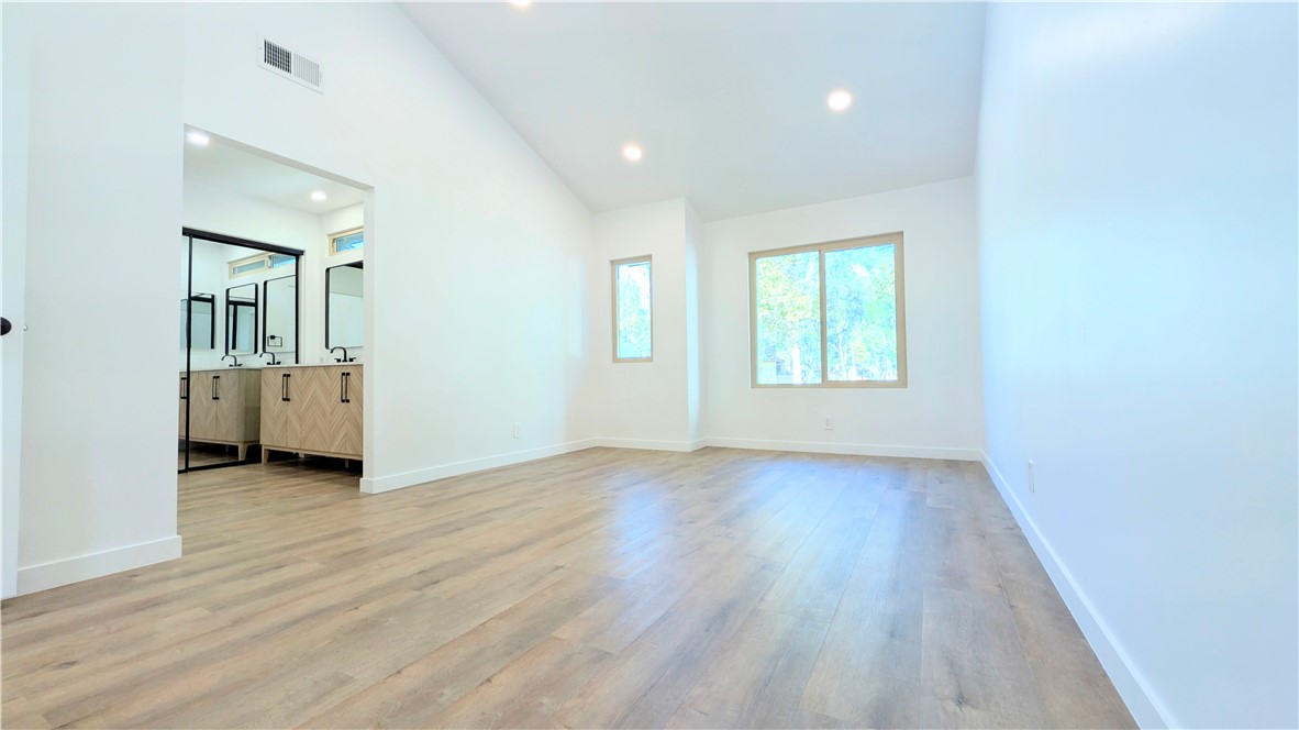 3817 Sycamore Street