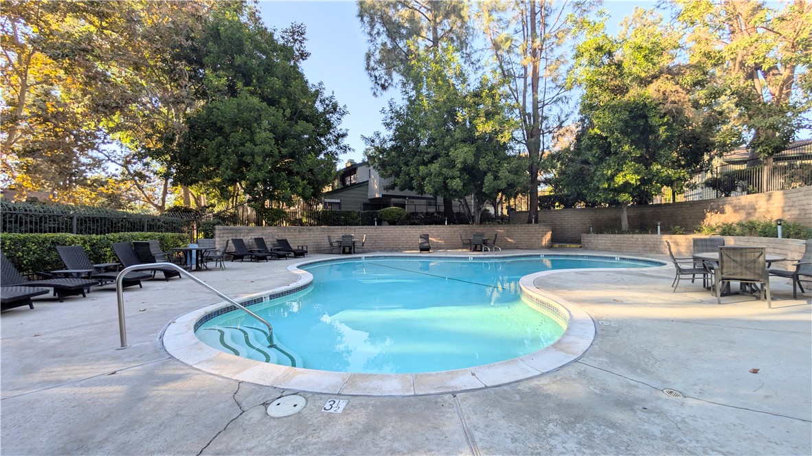 3817 Sycamore Street