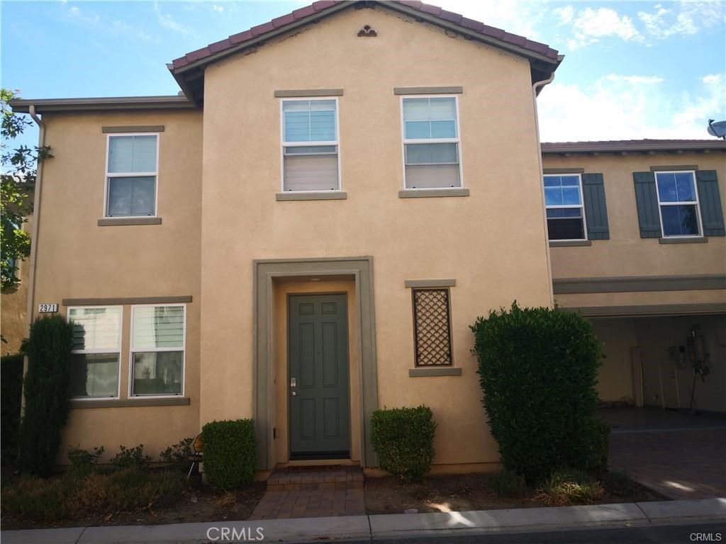 2971 E Via Corvina