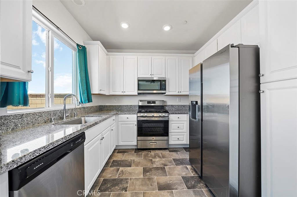 12964 Claremore Street