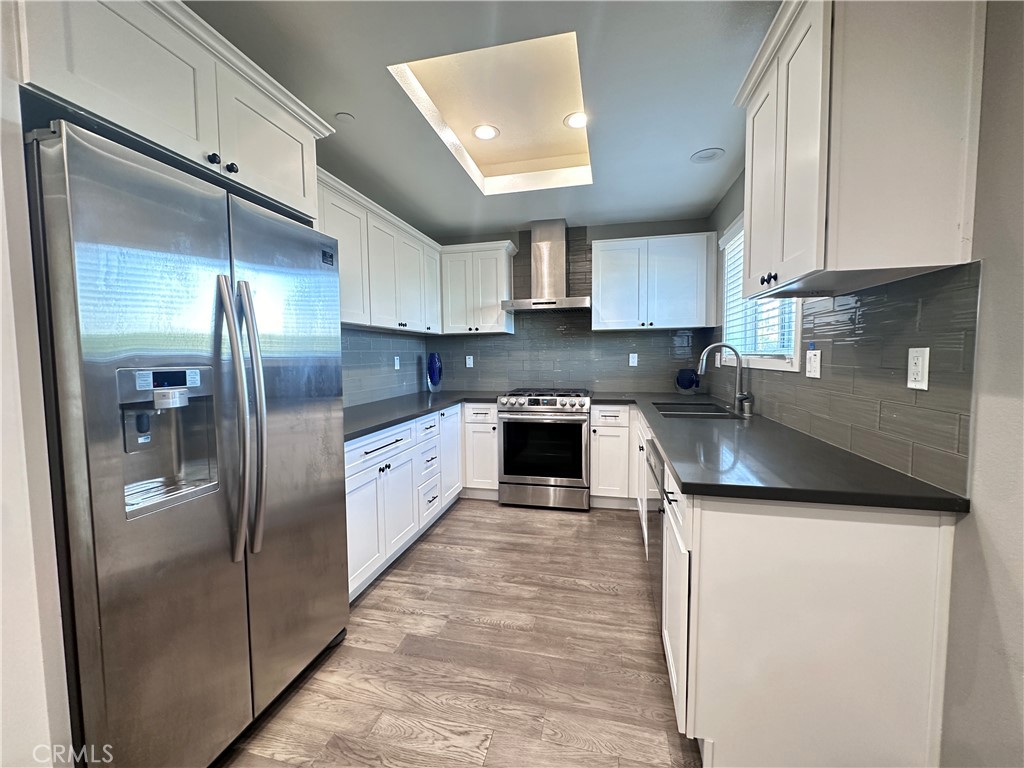 21050 E Cypress Street