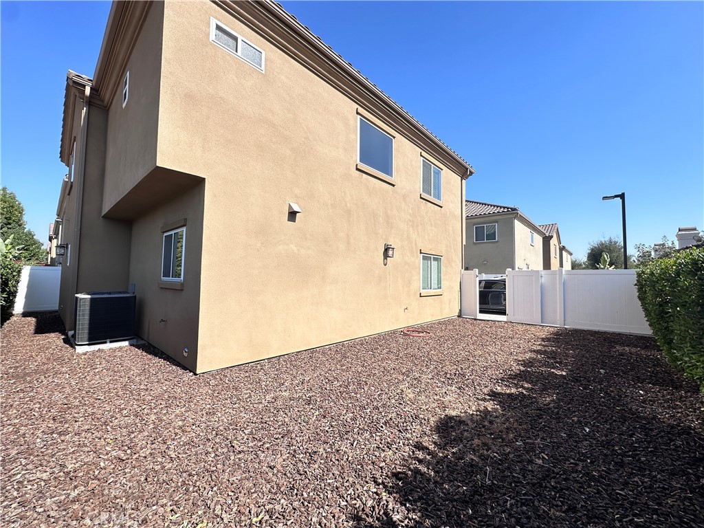 21050 E Cypress Street