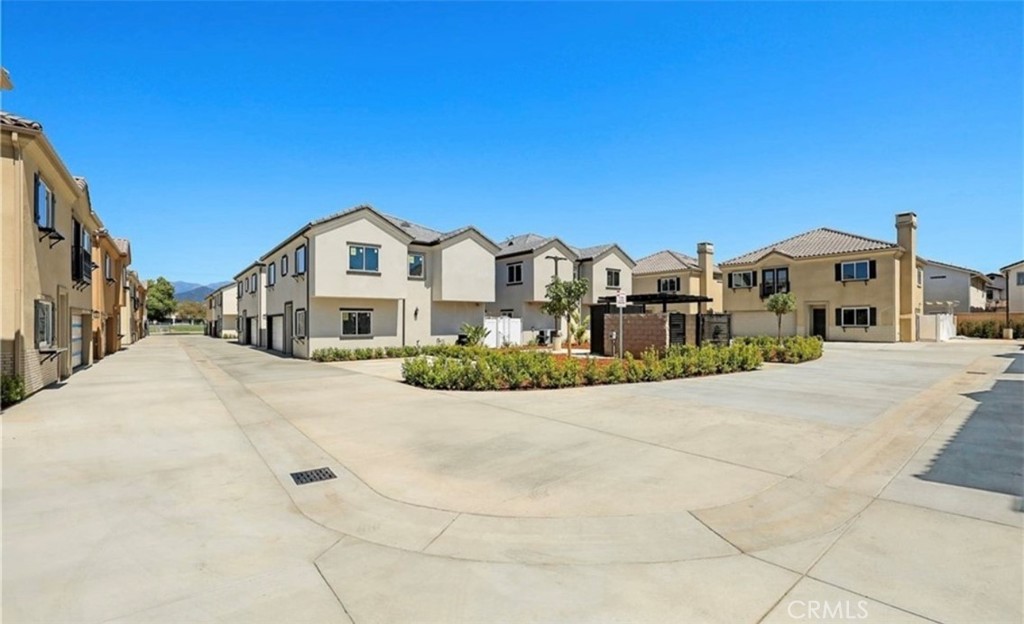 21050 E Cypress Street