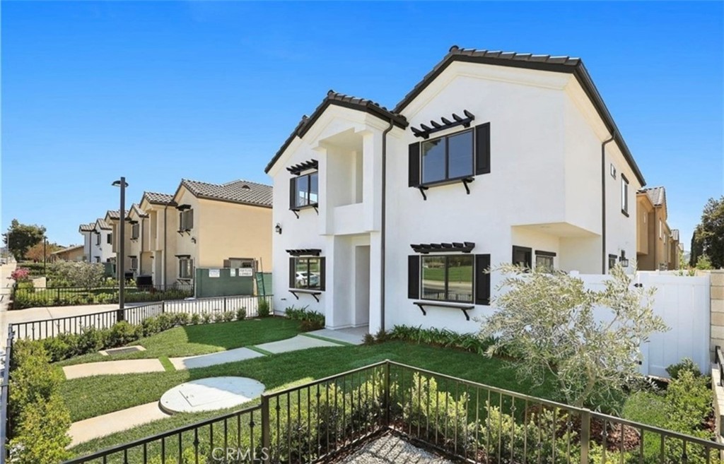 21050 E Cypress Street