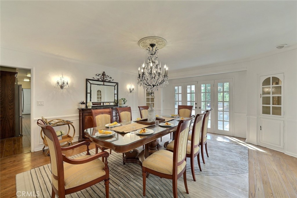 1141 Rodeo Road