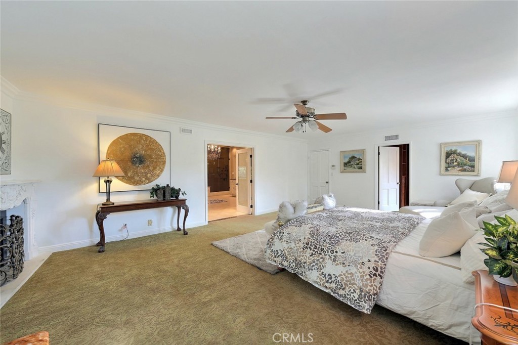 1141 Rodeo Road